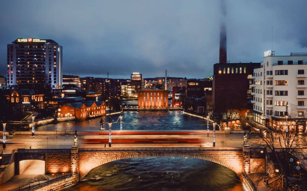 Julkisten palveluiden tulevaisuutta pilotoimassa Tampere lä...